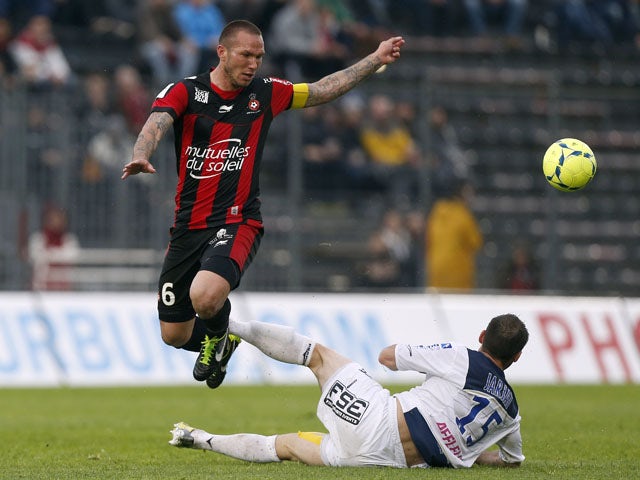 Nice's French midfielder Didier Digard