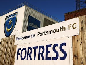 Portsmouth sign Mahon