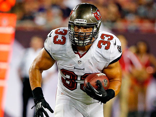 Tampa Bay Buccaneers' Peyton Hillis in action on August 8, 2013