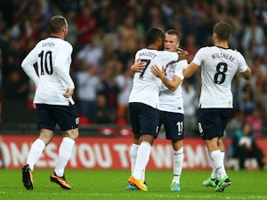 Half-Time Report: England, Scotland level at the break