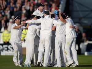 Australia collapse hands England Ashes win
