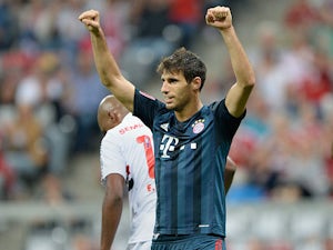Team News: Javi Martinez returns for Bayern