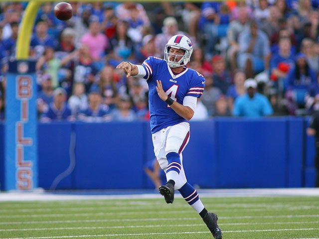 Kevin Kolb #4 of the Buffalo Bills throws against the Minnesota Vikings at Ralph Wilson Stadium on August 16, 2013 