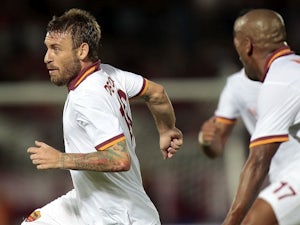 Official: 'De Rossi staying at Roma'