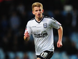 Ipswich's Hyam out for a month