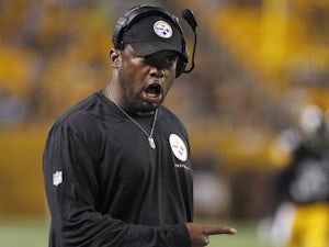 Steelers coach Mike Tomlin on the sidelines during a game with the Giants on August 10, 2013