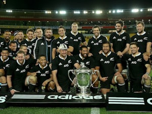 New Zealand retain Bledisloe Cup