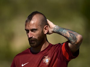 Meireles: 'All the pressure is on Arsenal'