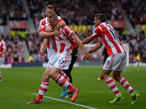 Stoke come from behind to beat Palace