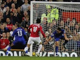 Darren Fletcher loops a header into the net against Chelsea.