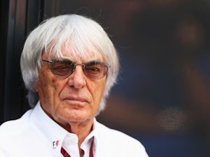Ecclestone: 'Arrivabene needs help running Ferrari'