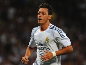 Comolli: Ozil is a "massive signing" for Arsenal