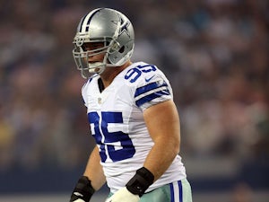 Cowboys trade Lissemore to Chargers