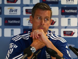 Lloyd backs Giles for England coach