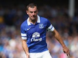 Darron Gibson of Everton in action during the pre season friendly match between Everton and Real Betis at at Goodison Park on August 11, 2013