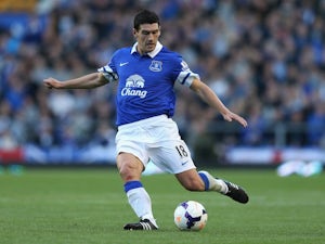 Barry passed fit for Everton