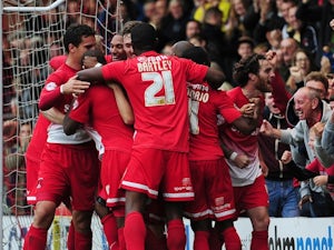 League One roundup: 11 not out for Orient
