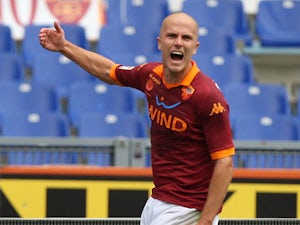 Roma lose Bradley for a month