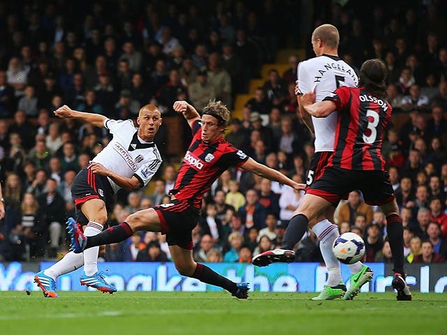 Fulham's Steve Sidwell scores the opening goal against West Brom on September 14, 2013