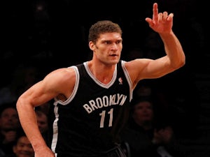Report: Lopez opts out of Nets contract