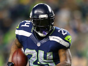 Marshawn Lynch #24 of the Seattle Seahawks runs the ball against the San Francisco 49ers on September 15, 2013