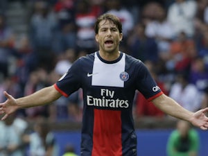 PSG move eight points clear
