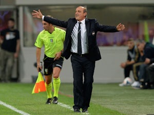 Head coach UC Sampdoria Delio Rossi reacts during the Serie A match between AC Milan and UC Sampdoria at Stadio Giuseppe Meazza on September 28, 2013
