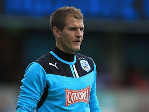 Alex Smithies signs new QPR deal