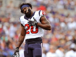 Texans release Reed