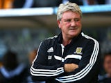 Steve Bruce the Hull City manager looks on prior to kickoff during the Barclays Premier League match between Hull City and West Ham United at KC Stadium on September 28, 2013