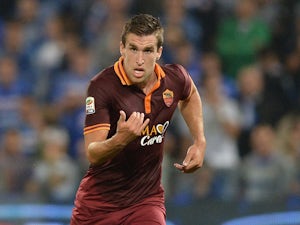 Kevin Strootman returns to Roma training