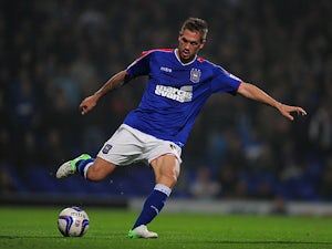 Team News: Chambers reverts to centre-back