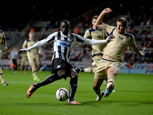 Newcastle lead thanks to Cisse