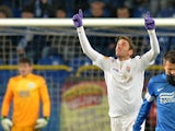Fiorentina's Gonzalo Rodriguez celebrates after scoring the opening goal against Dnipro Dnipropetrovsk during their Europa League group match on October 3, 2013