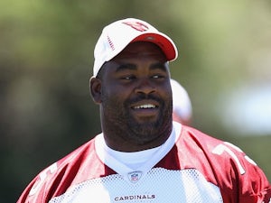 Cardinals trade Brown to Steelers