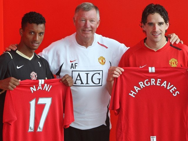 Sir Alex Ferguson unveils Nani and Owen Hargreaves as Manchester United players.