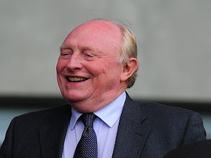 Kinnock escorted from seat by Fulham