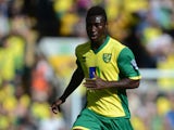 Alexander Tettey of Norwich City on the ball during the Barclays Premier League match between Norwich City and Chelsea at Carrow Road on October 6, 2013