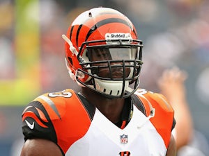 Hall, Johnson cleared for Bengals
