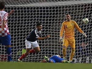 Scotland sweep aside Croatia