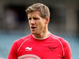 Late try seals win for Scarlets
