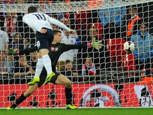 Rooney: 'England goal may rid me of headband'