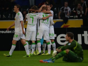 Monchengladbach topple Schalke