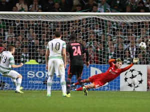 Celtic squeeze past Ajax