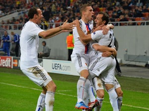 Steaua, Basel share spoils