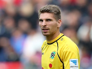 Zieler 'in talks' with Leicester City