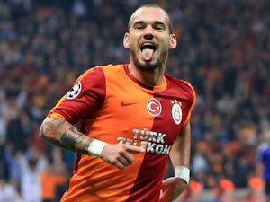 Wesley Sneijder to sign new Gala deal