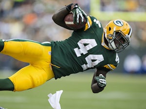 Starks touchdowns put Packers in front