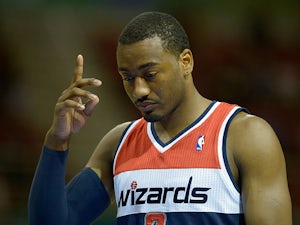 Wizards finish strongly to beat Hawks