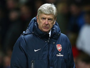 Wenger haunted by Man Utd class of 1999